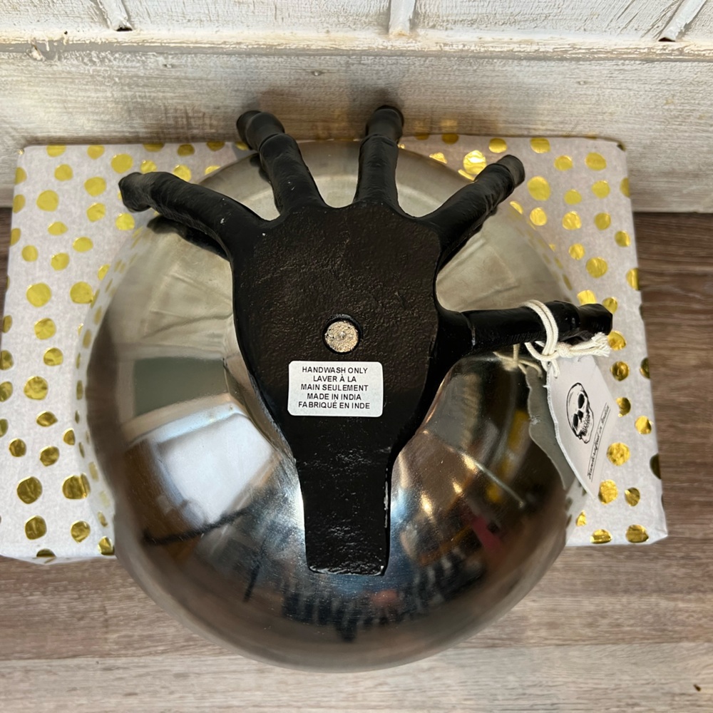 🕷️Skeleton Hand Brushed Bowl color silver - Picture 4 of 4